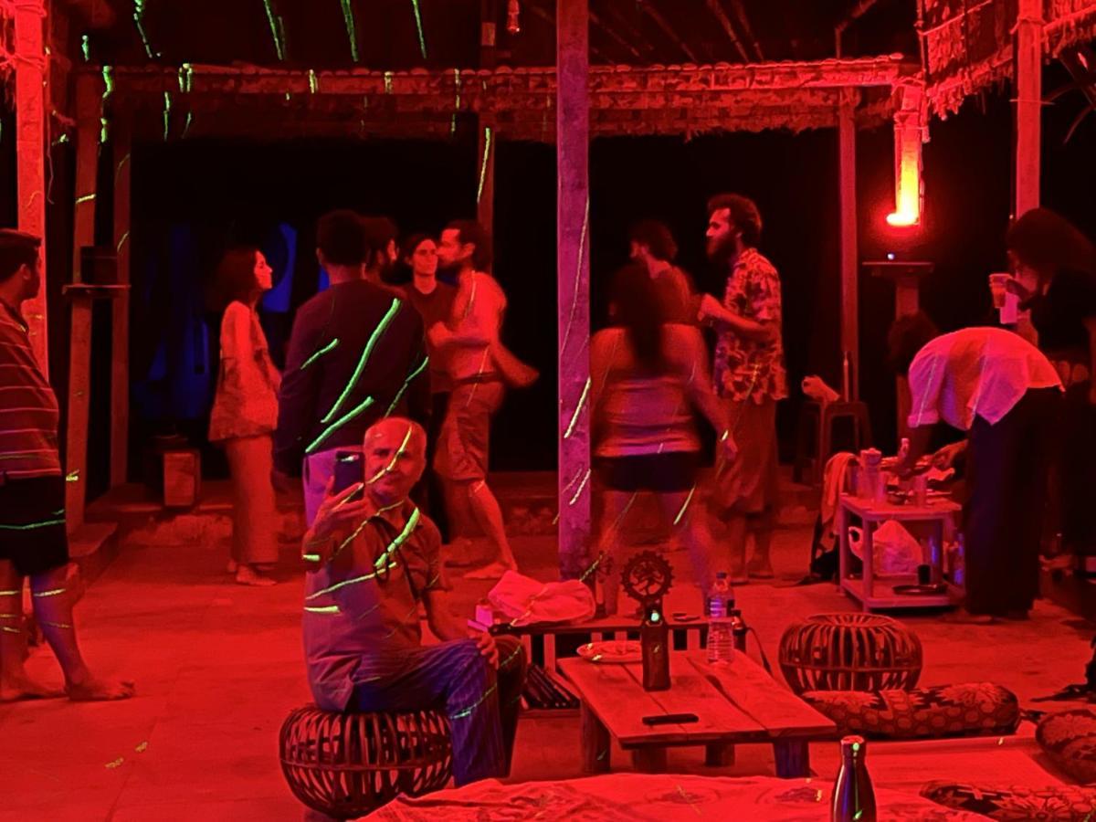 Hostelexp, Gokarna - A Slow-Paced Backpackers Community מראה חיצוני תמונה