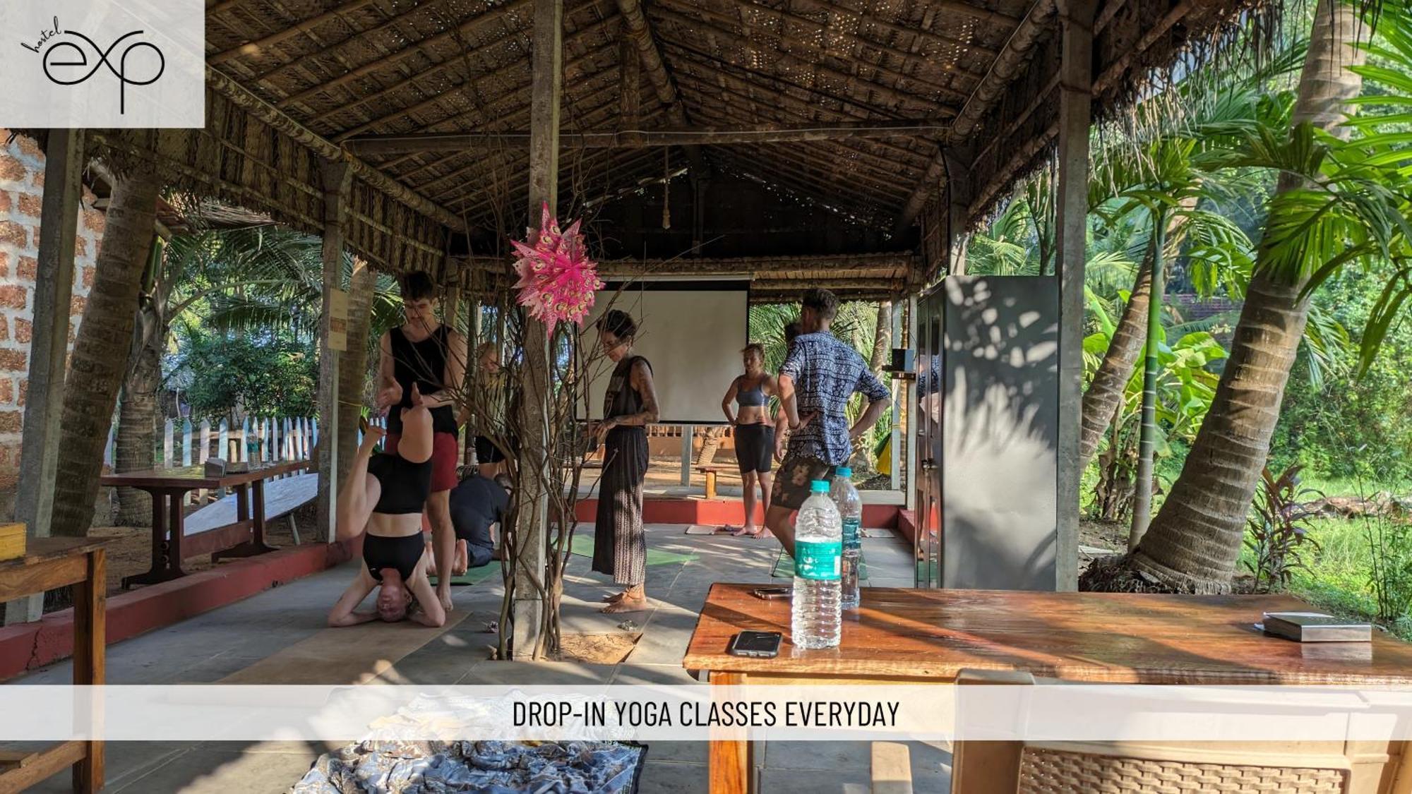 Hostelexp, Gokarna - A Slow-Paced Backpackers Community מראה חיצוני תמונה