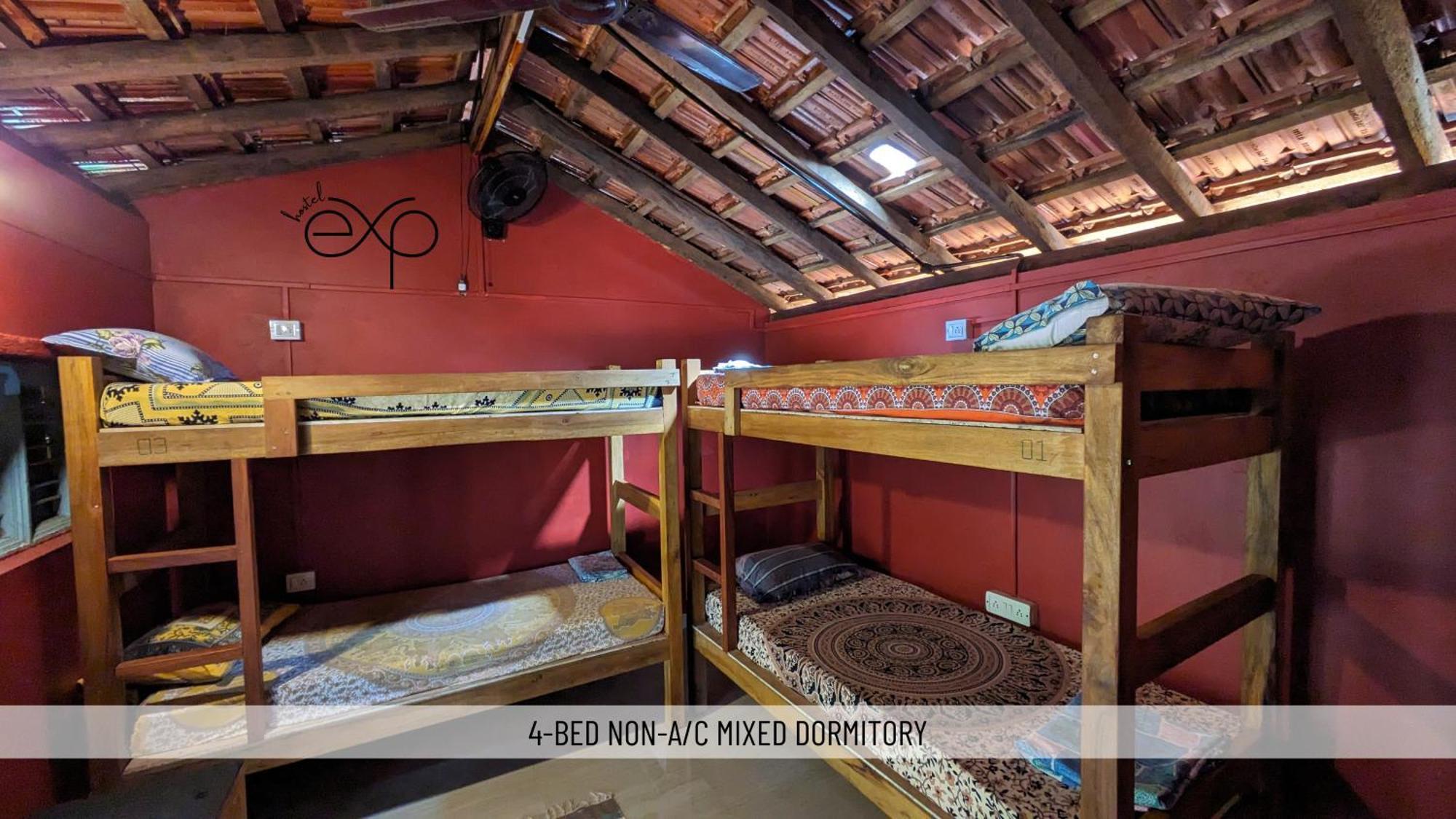 Hostelexp, Gokarna - A Slow-Paced Backpackers Community מראה חיצוני תמונה