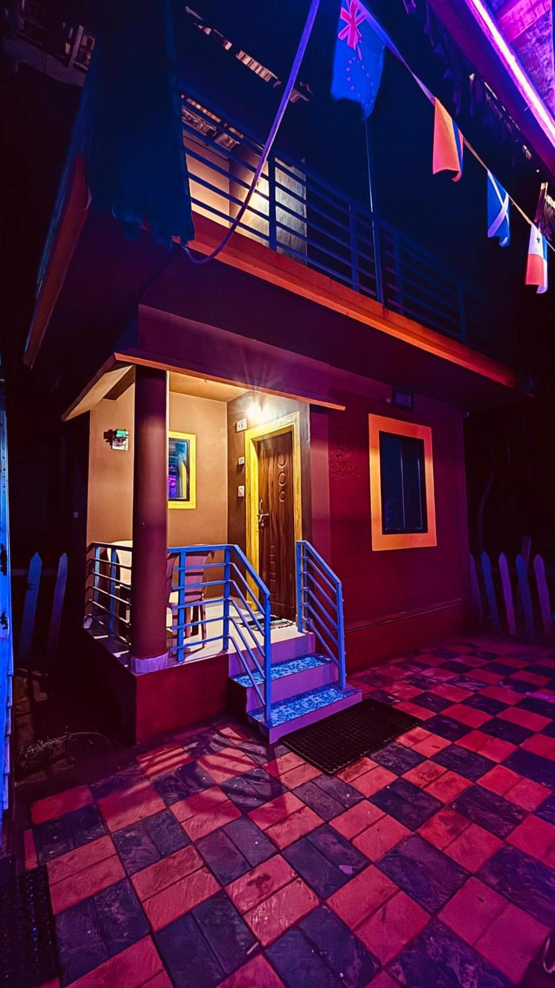 Hostelexp, Gokarna - A Slow-Paced Backpackers Community מראה חיצוני תמונה