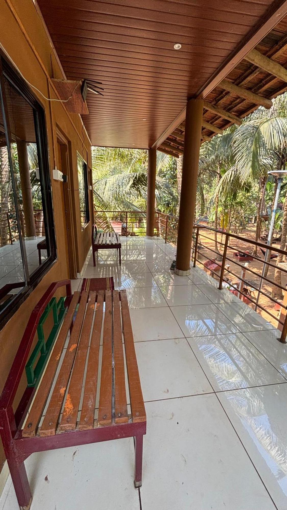 Hostelexp, Gokarna - A Slow-Paced Backpackers Community מראה חיצוני תמונה