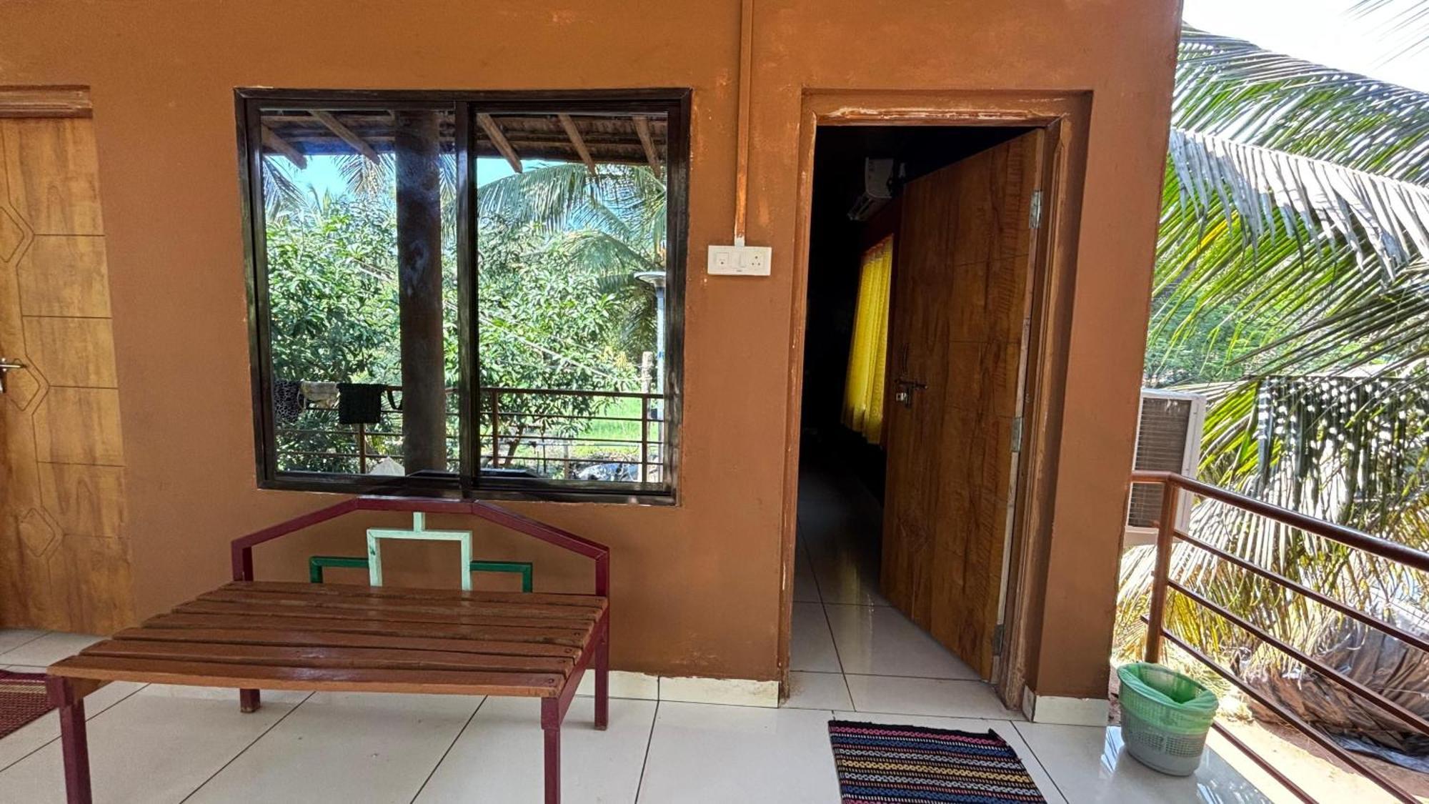 Hostelexp, Gokarna - A Slow-Paced Backpackers Community מראה חיצוני תמונה