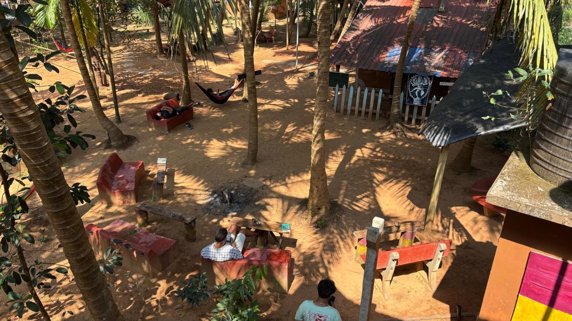 Hostelexp, Gokarna - A Slow-Paced Backpackers Community מראה חיצוני תמונה