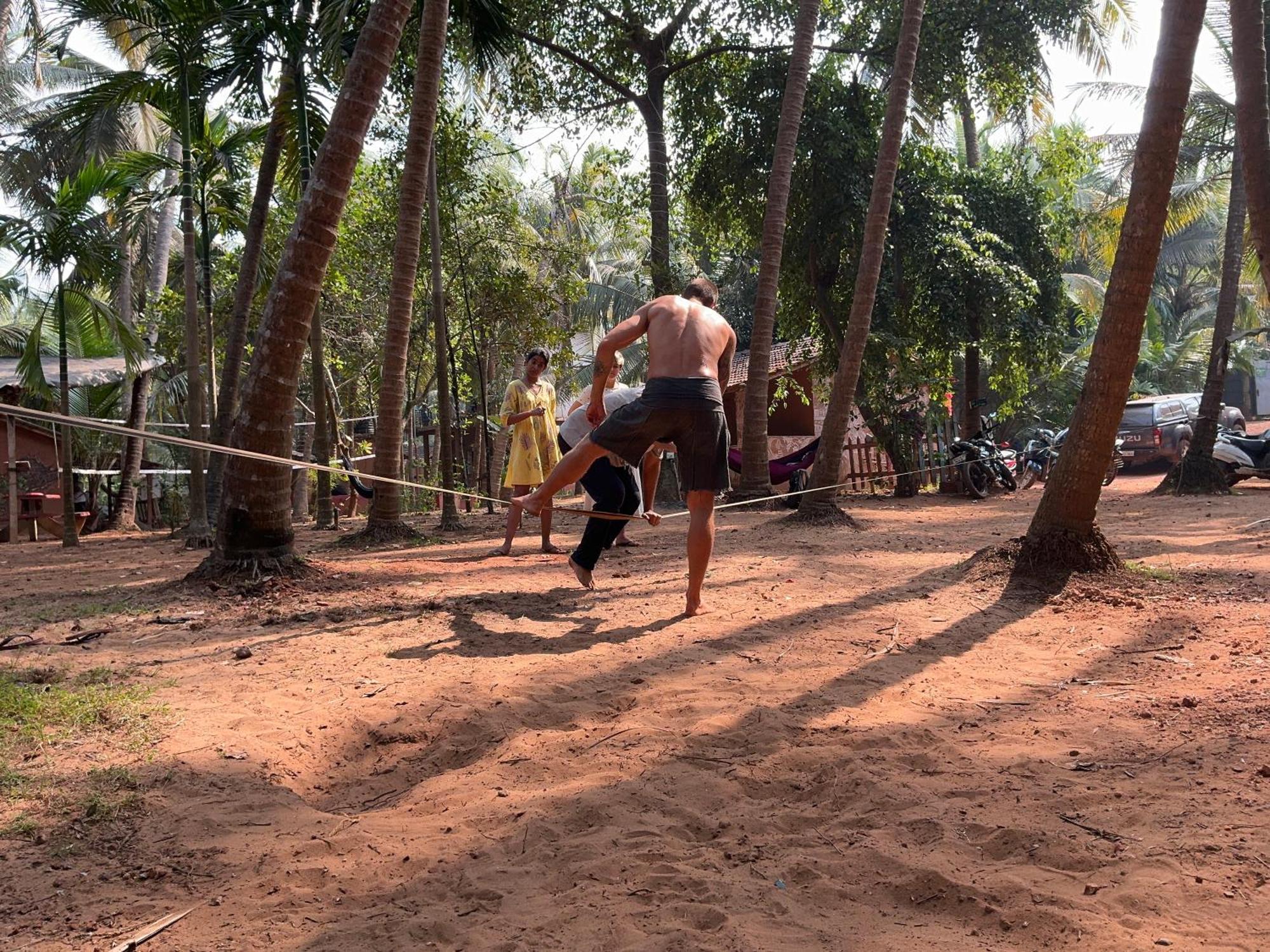 Hostelexp, Gokarna - A Slow-Paced Backpackers Community מראה חיצוני תמונה